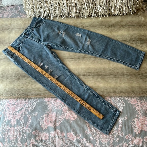 M. GORDON Jeans W34xL30 Distressed Holes Light Wash Stretch White Stitching - Picture 7 of 14